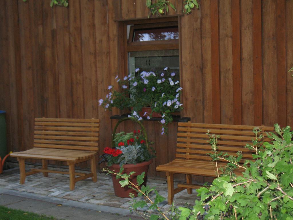 Pulkvedis Guest House Βέντσπιλς Εξωτερικό φωτογραφία