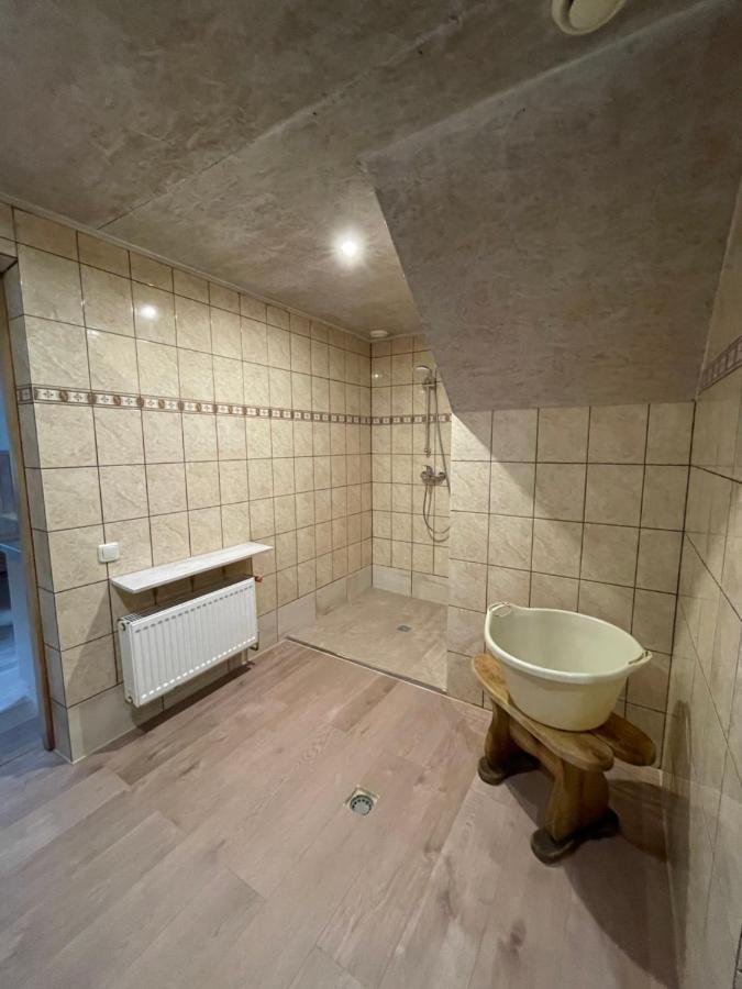Pulkvedis Guest House Βέντσπιλς Εξωτερικό φωτογραφία