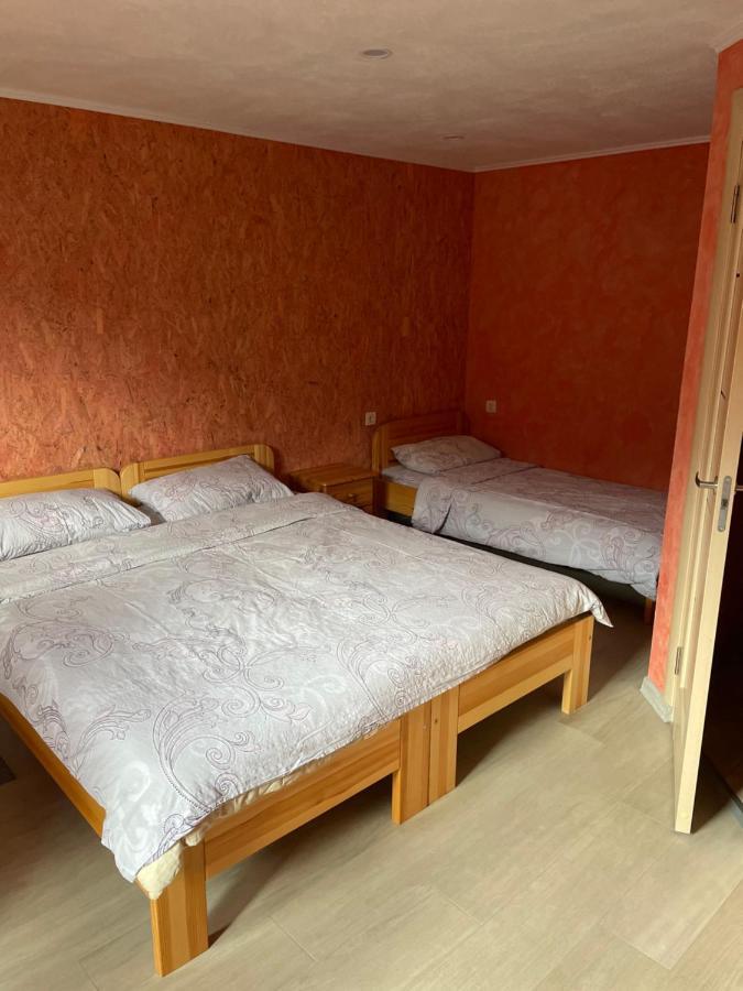 Pulkvedis Guest House Βέντσπιλς Εξωτερικό φωτογραφία